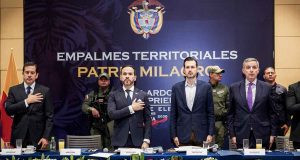 Reunión del gobernador de Cundinamarca y los alcaldes municipales con el presidente electo Abelardo De La Espriella y su gabinete.