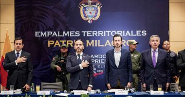 Reunión del gobernador de Cundinamarca y los alcaldes municipales con el presidente electo Abelardo De La Espriella y su gabinete.