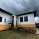Ingenieros y comités de gestión del riesgo evaluando la infraestructura de instituciones educativas en Cundinamarca tras el sismo.