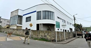 Infraestructura moderna del nuevo centro de salud en el municipio de Une, Cundinamarca.