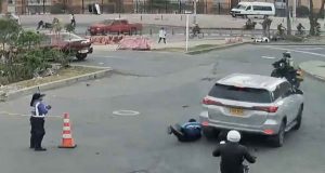 Agresión a vigía de tránsito en Soacha: alcalde anuncia acciones penales