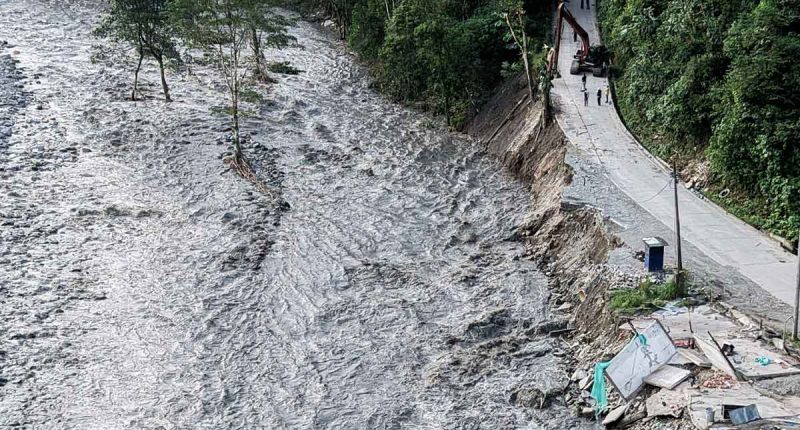 Labores técnicas y de inspección institucional para la instalación de la tarabita y atención de la emergencia en Guayabetal.