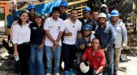 Maquinaria especializada y trabajos de pavimentación en las calles del municipio de Girardot.
