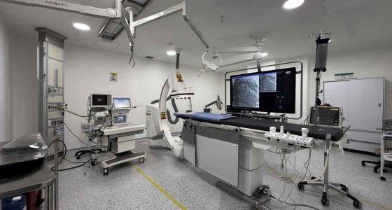 Moderno angiógrafo Siemens Artis One instalado en la Unidad Multidisciplinaria de Hemodinamia del Hospital de Zipaquirá.