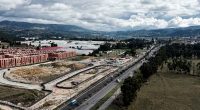 Vehículos transitando por los corredores viales de Cundinamarca durante los operativos del Plan Retorno.