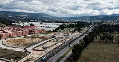 Vehículos transitando por los corredores viales de Cundinamarca durante los operativos del Plan Retorno.