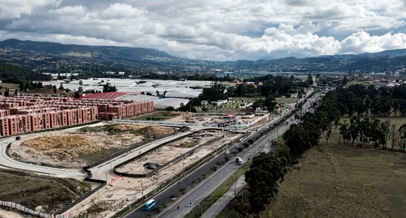 Vehículos transitando por los corredores viales de Cundinamarca durante los operativos del Plan Retorno.