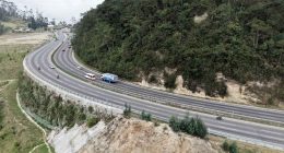 Vehículos transitando por las carreteras de Cundinamarca durante el plan retorno del puente festivo.